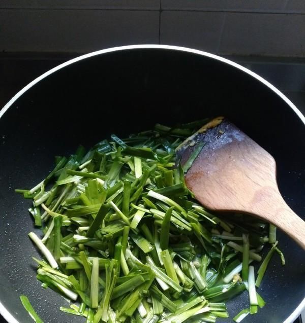 补血|这菜,含铁量是猪肝的3倍,是核桃的6倍,女性常吃补血养颜