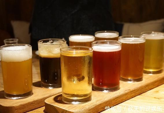 白酒|为何人能喝10瓶啤酒却喝不了10瓶水?酒厂老板说出真相,原来如此