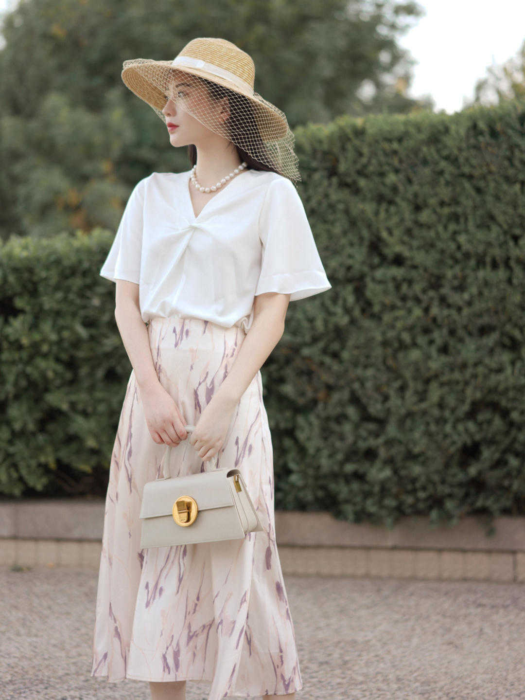 颜色|复古穿搭很时髦，浓浓的展现女人本色，出门赚足回头率