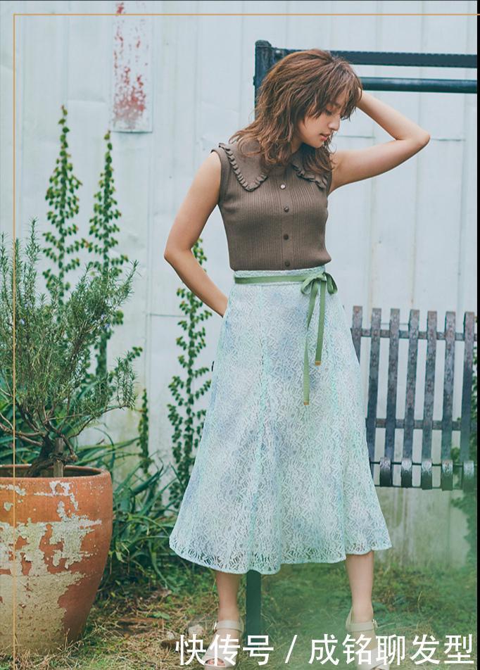 半身裙|三四十岁的女人如何避免“成熟感”，学一下这几款穿搭，超减龄