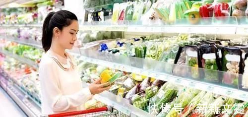 膳食|女性朋友怀孕后,应该要注意饮食,孕期吃不对,当心胎儿畸形