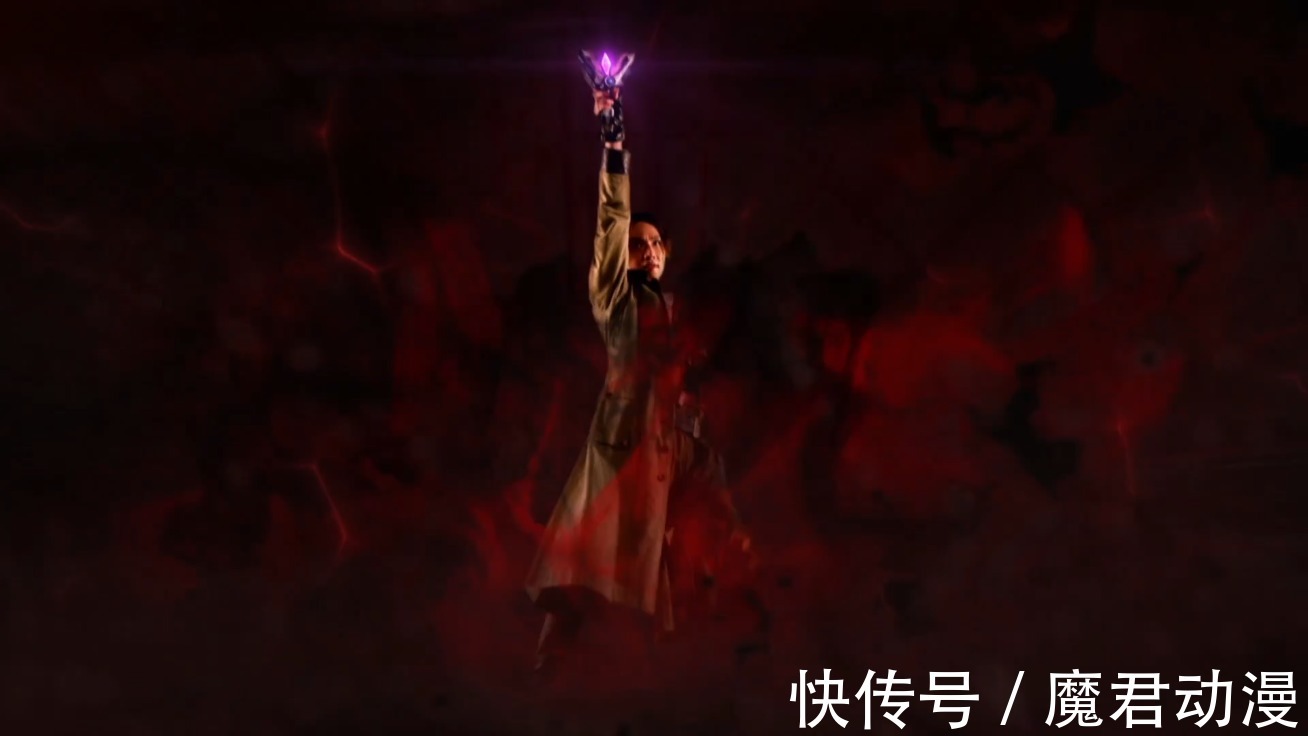 黑暗奥特曼|特利迦奥特曼一分为二,伊格尼斯成最大赢家,他的命比伽古拉好