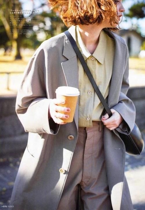 风衣+衬衫，春季职场穿搭范本！