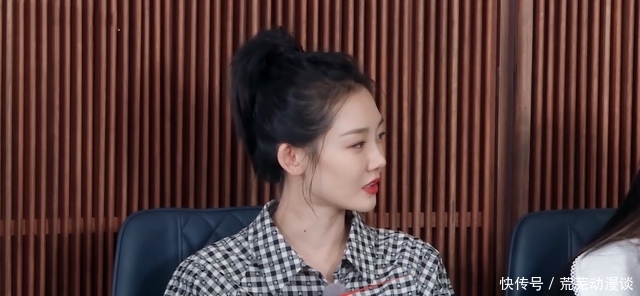 跑男 《奔跑吧》郑恺和苗苗之间的互动,真是撒了一大波狗粮