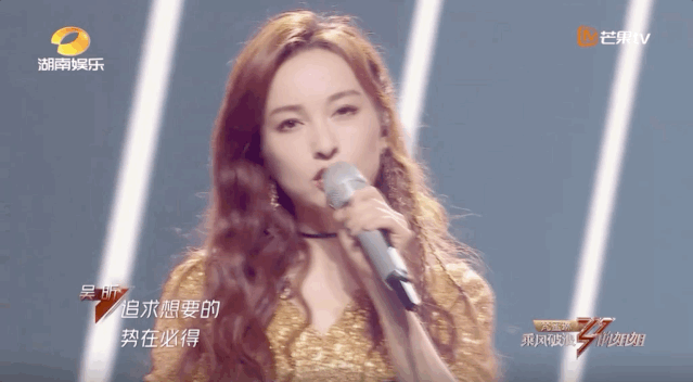 名气大又赚得多,可能《快乐大本营》停了,5个主持人也不在意了