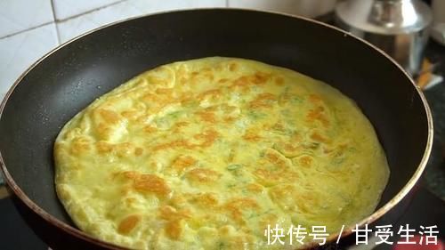 早餐|早餐别吃包子了，学会这样做，一个鸡蛋一张饼，营养美味真好吃