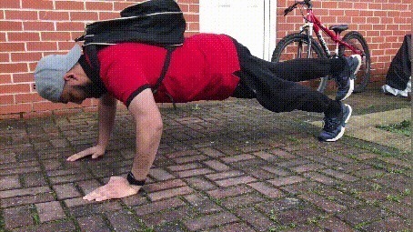 普朗克|俯卧撑可以天天练吗中年大叔坚持一个月，健身前后对比令人咋舌