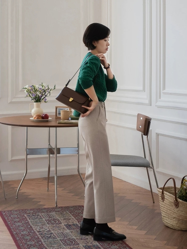 冬天|微胖女生冬天怎么选裤子?这几条裤子遮肉显瘦又百搭,冬天穿刚好