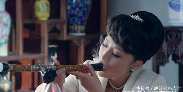 还要|婉容下葬只有破席子包裹,埋在河沟,还要担心被野狗抛而食之