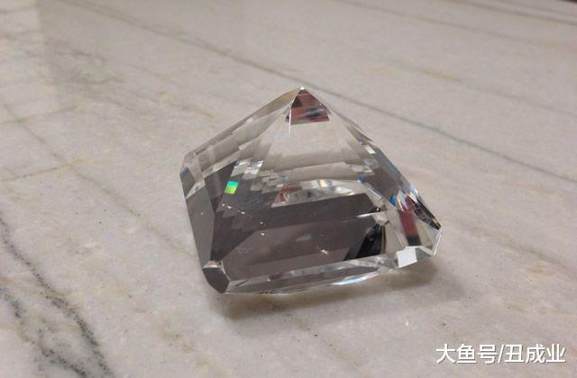 钻石将跌下神坛,这物质不仅是硬度之王,还将成为未来的战略资源