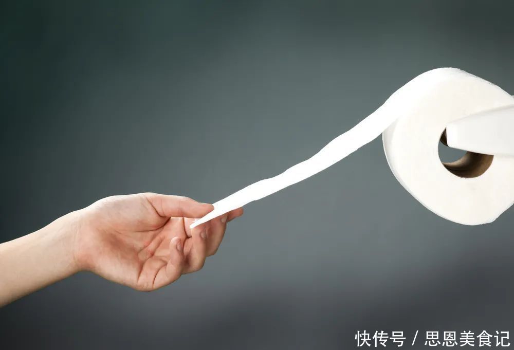 上厕所时常犯的 4 个错误,看完你一定马上改
