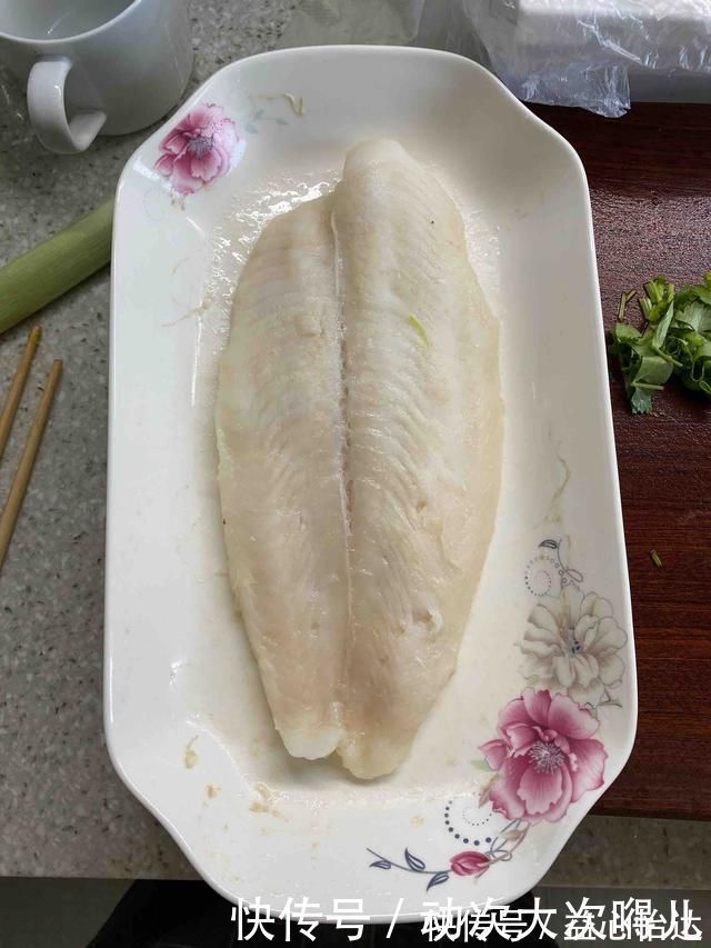 护眼|最护眼的不是胡萝卜而是这种肉,小孩常吃,明目亮眼,近视别错过