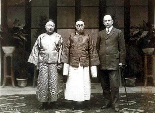 国家|父亲临终叮嘱不准卖传家宝,儿子听专家建议捐国家,才知价值10亿