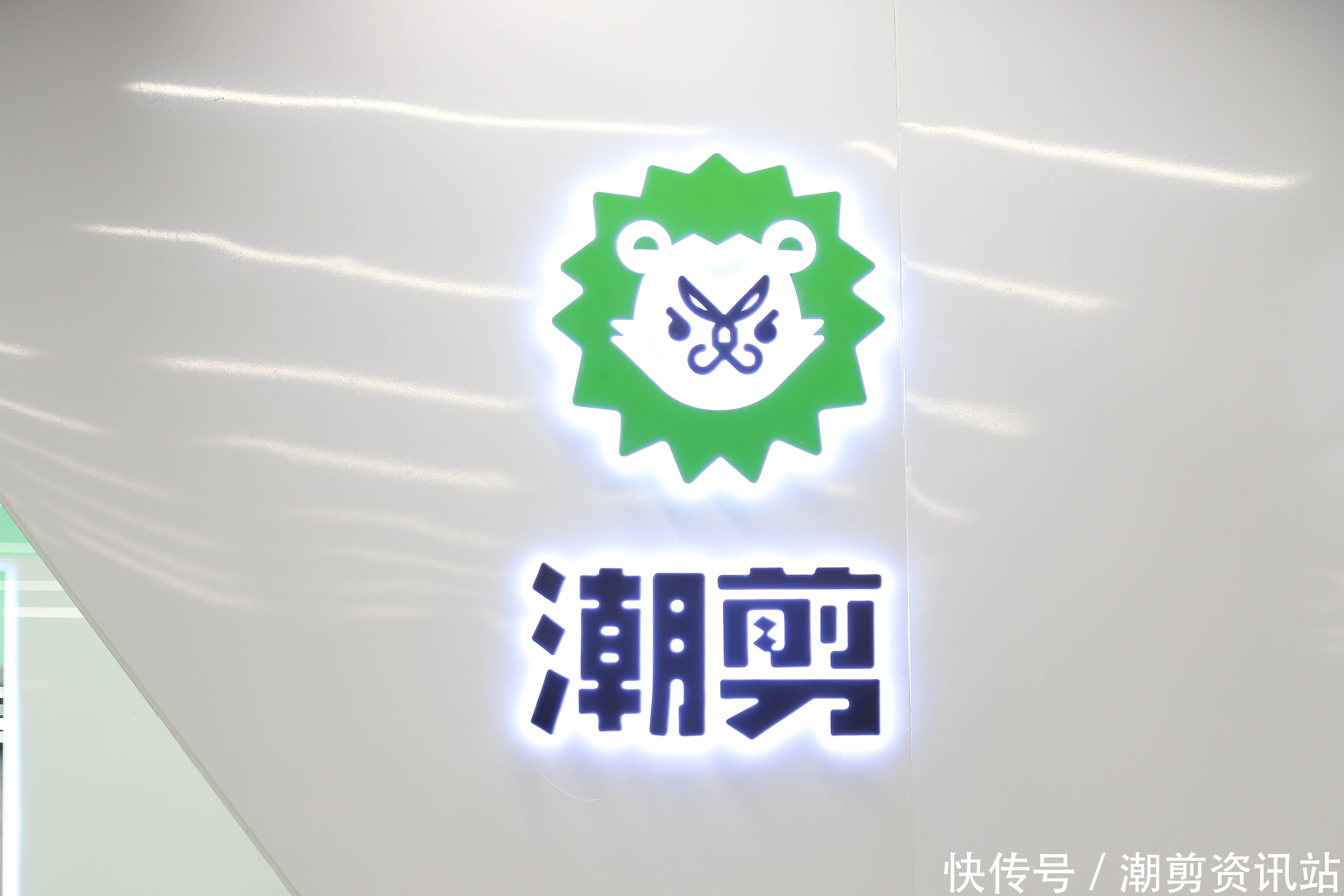 【潮剪】暖男造型真帅！学生党上班族和韩式齐刘海太搭了