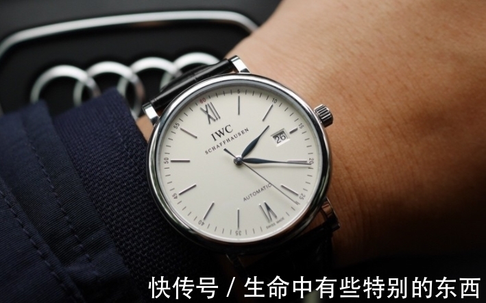 成熟|三十多岁的男人该成熟起来了,为什么不搭配一枚腕表呢