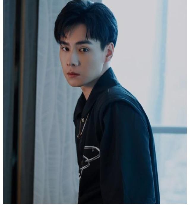 章若楠|胡一天章若楠，帅气小生上演小美好，你们喜欢吗