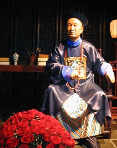 这话|清末传奇富商胡雪岩,临终告诫子孙“勿近白虎”,这话是何含义?