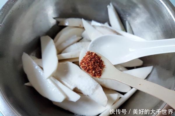 很多人不知道,它是碱性食物,补血还补气,人到中年要多吃!