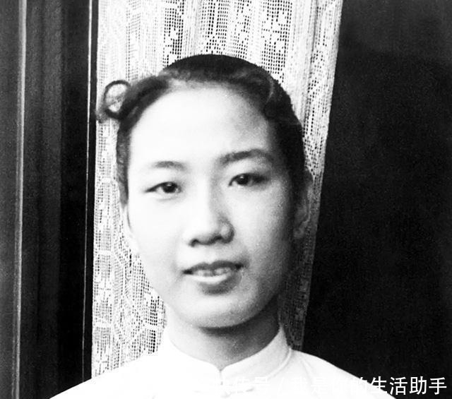 许广平!她没有和鲁迅结婚,却给鲁迅生下了唯一的孩子,被人称为“害马”!