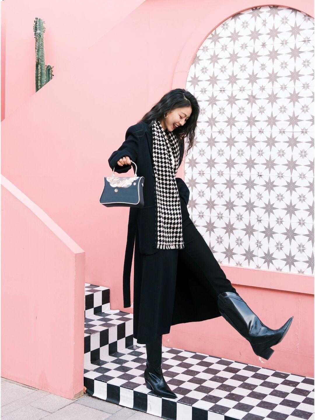 深冬|深冬穿黑色大衣才是最正确的选择,低调简约又有格调,安全感满满