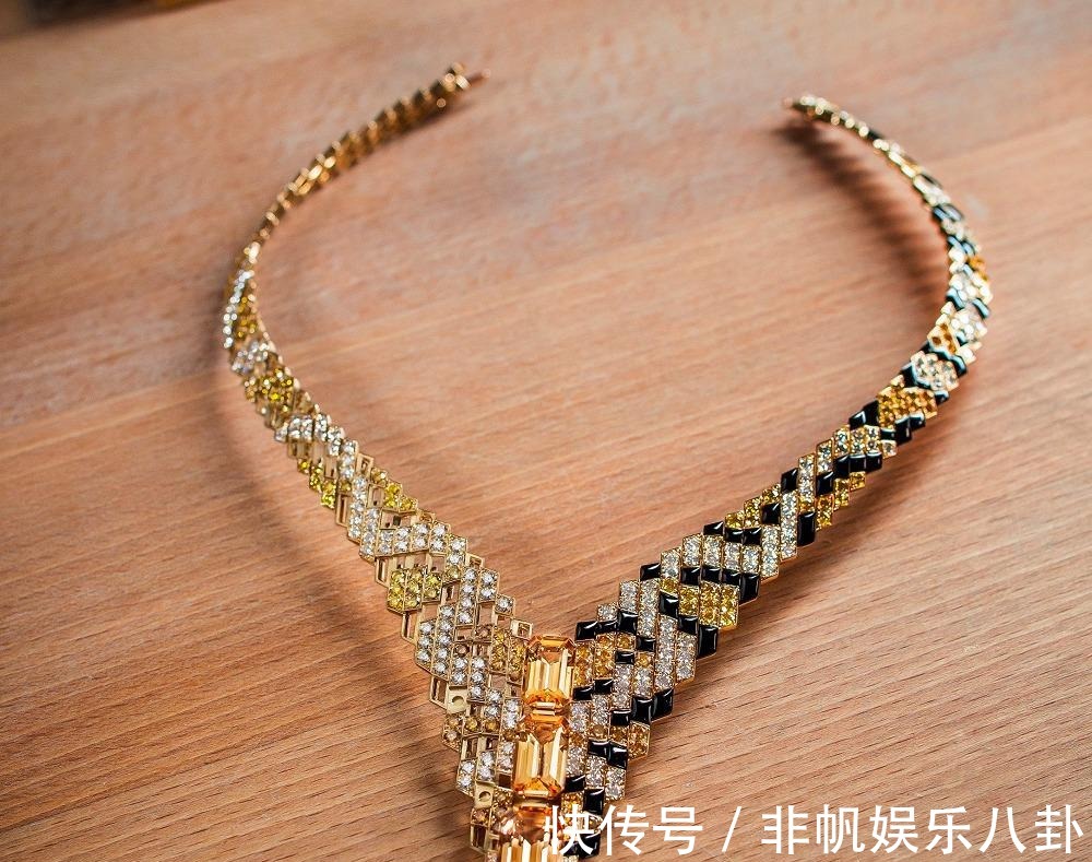 cartier$卡地亚推出Sixième Sens高级珠宝系列视觉幻象!