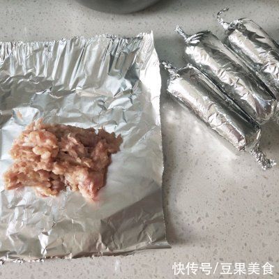 自制|超经典的自制肉肠在家也能做