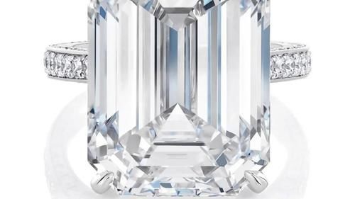 试戴了十只钻戒，分享一下选钻石的经验