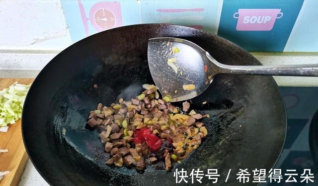 藜麦米饭|藜麦最简单的吃法，只需锅里一煮，孩子喜欢吃！