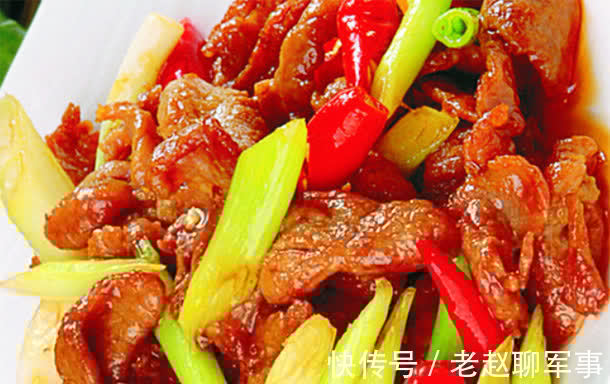 常吃|孩子便秘有口臭同学不愿意靠近说话,多吃鲜香菜,开胃消食防便秘