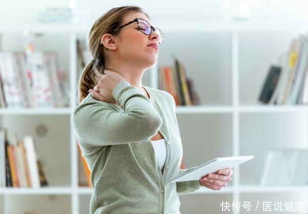 瘫痪|一个颈椎病,为何弄到全身瘫痪的结局?早期这4步,却被你忽视了