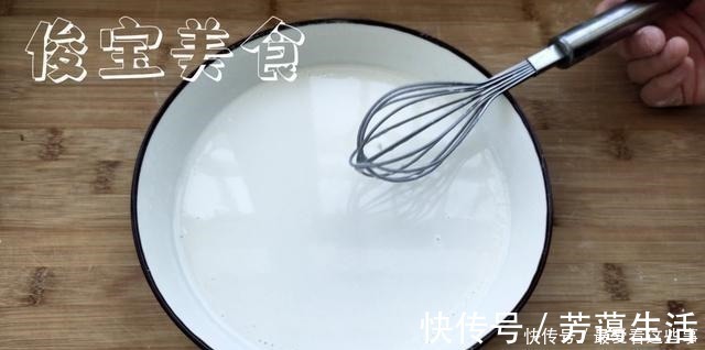 百吃不腻的经典甜品驴打滚，软嫩香甜，好配方值得收藏