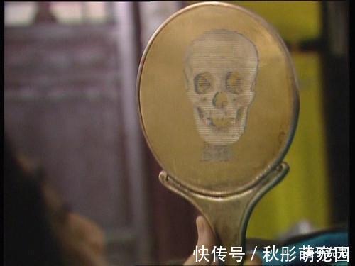 胠箧|贾瑞不听神仙劝告,非要跟凤姐云雨,为啥来回几次就丢了性命