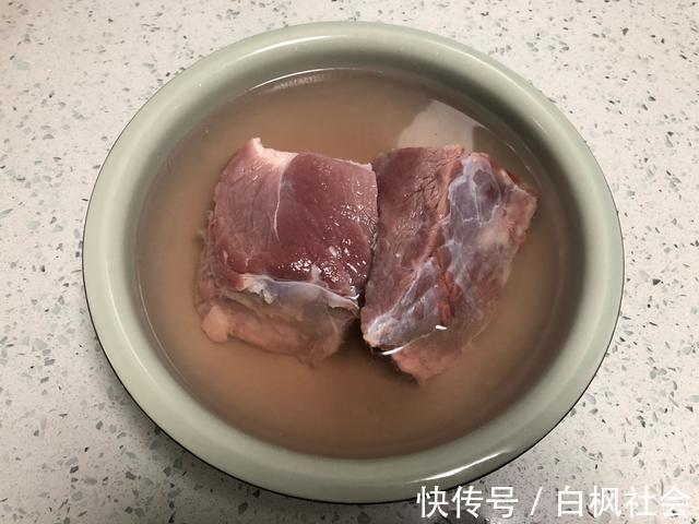 纹理|牛肉别再卤着吃了,试试这种做法,既是硬菜也是零食,年夜饭必点