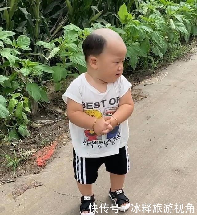 新发型|爸爸给宝宝理的发型太“成熟”，妈妈无语，网友广坤，是你吗