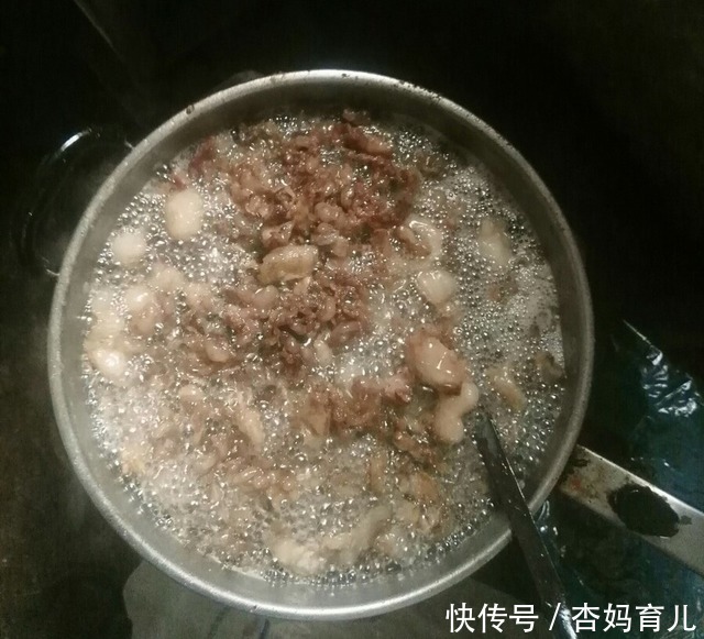 跳高|2种调料“偷”了孩子身高,医生提醒:儿童脾胃虚弱、发育不良有4大症状