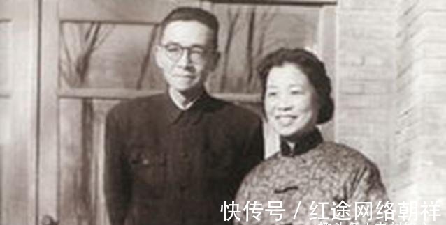 林洙$林徽因逝世后,谁注意到客厅的照片?怪不得林洙非要藏起来