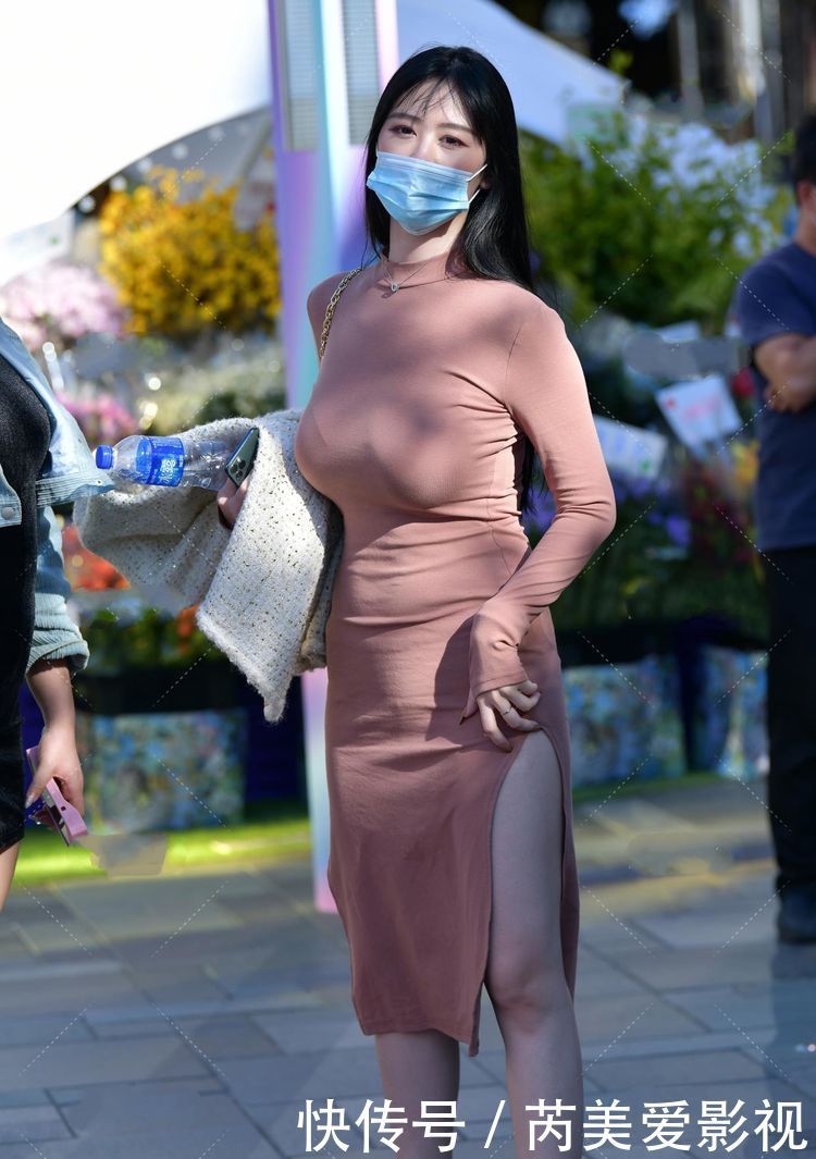 纯色|连衣裙穿起来更加舒适，小姐姐草绿色裙子，彰显女神的独特美感