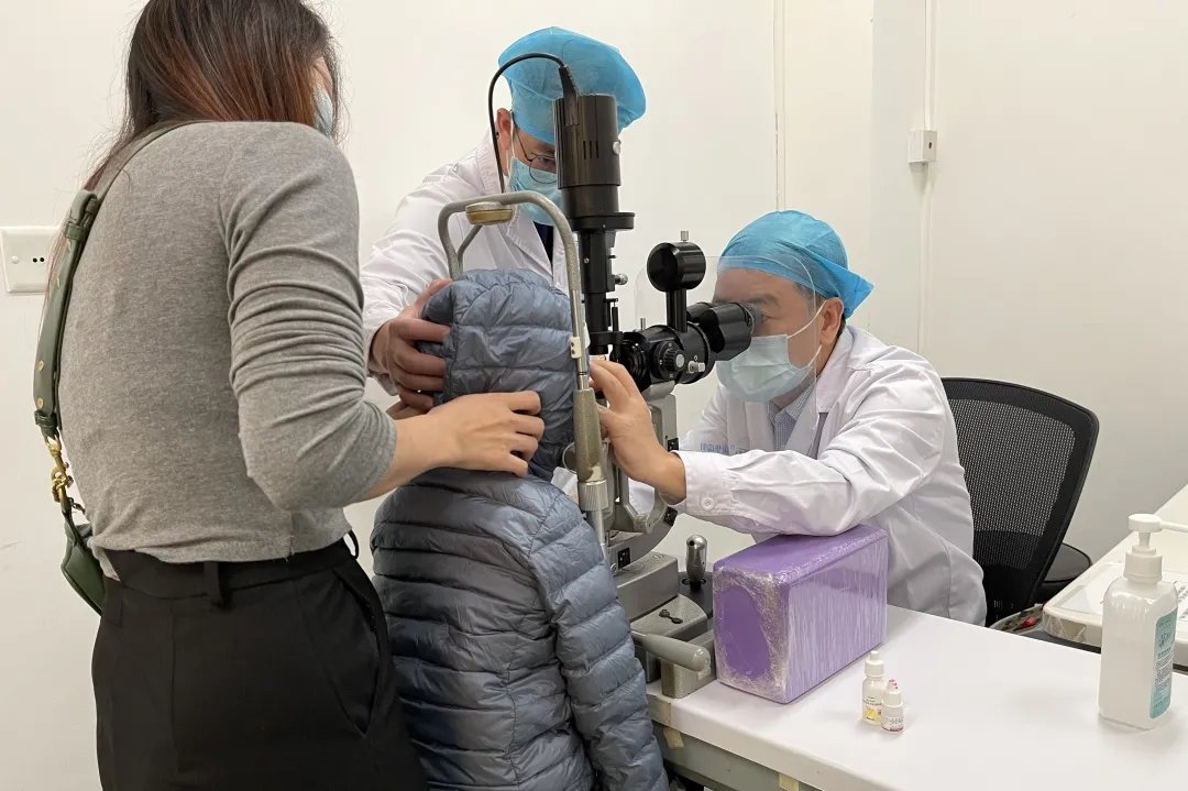 白血病|6岁男孩白血病复发，全身败血症感染累及眼睛，眼球险些摘除，两院联合救治闯过一关