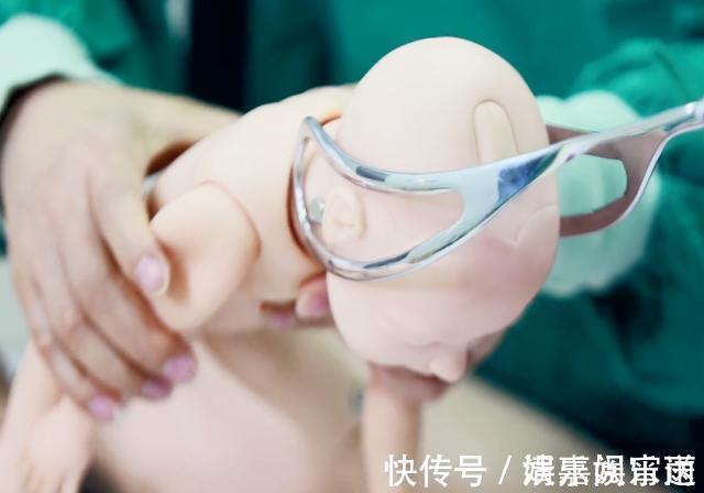 分娩|顺产生娃到底疼在哪儿助产士模拟接产全程,熬过来的都是女战士