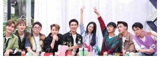 尴尬|改版《拜托了冰箱》何炅都带不动,心疼赵丽颖,很尴尬的一期