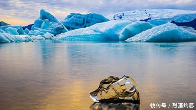 晶莹剔透|最短命的“钻石海滩”:一年只出现1次,不到1个月就消失!