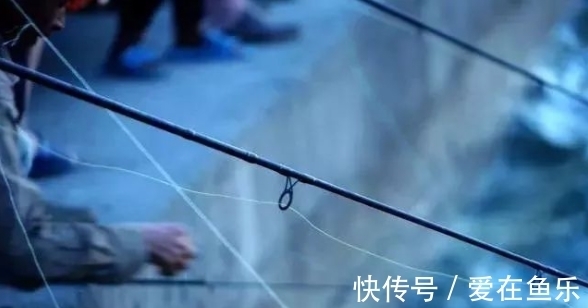 冬季钓鱼,用这4招撬开鱼口,渔获可提升3倍