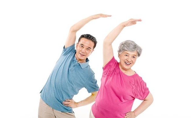 长寿|为什么老人不坚持锻炼，也能长寿健康，3位老人说出答案