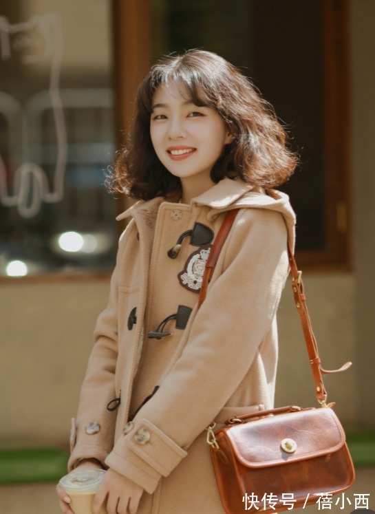 半身裙|大衣最高级还是“棕色系”，优雅知性又气质，适合奔三奔四的女人