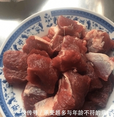 山楂片|炖牛肉时，千万别加这味料，做错等于毁了一锅肉，不懂别乱放！