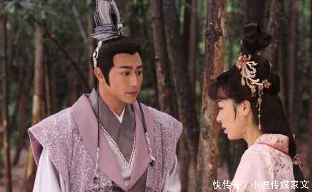 姜太公制服女妖后,赶忙扒掉她的衣物,只想核实一件事