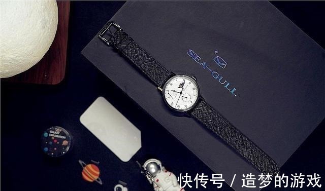 礼盒 年轻人的第一枚机械中国芯海鸥机械表月相礼盒体验分享!