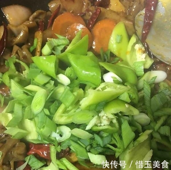 肥肠|“最脏”的一道菜，医生从不吃，很多人一直把它当作美食