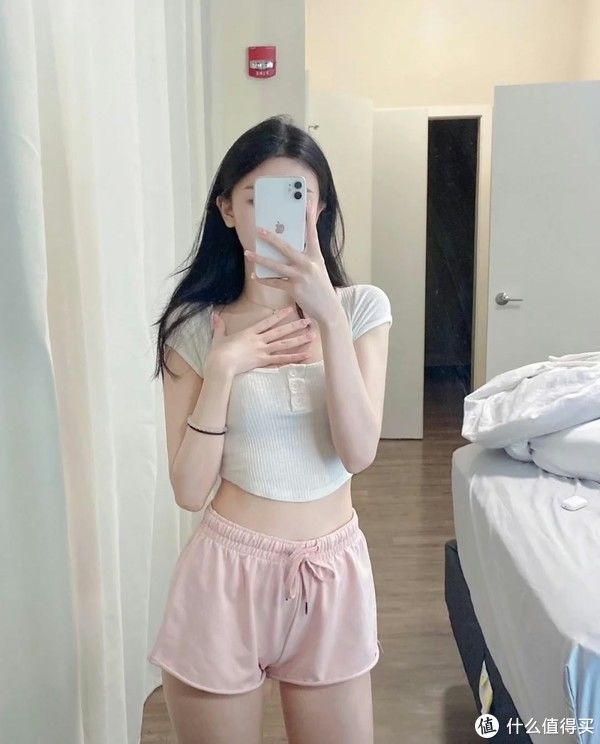 棒球服 不露腿又好看的秋冬日常穿搭,不需要太复杂,简单舒适就好~