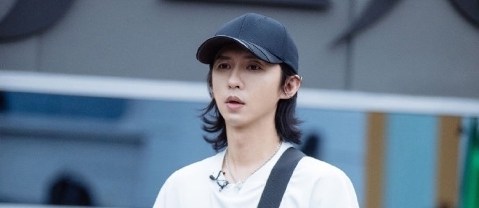 喜愛度|《哥哥》中的人氣三梯隊(duì)：陳小春領(lǐng)銜國民度組，張淇領(lǐng)跑逆襲組